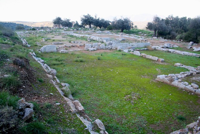 Trizina - The large 'Temple of Theseus' complex